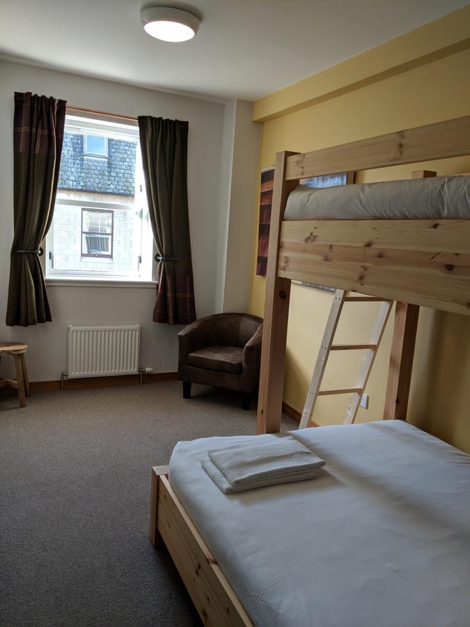 Black Isle Bar & Rooms Inverness Dış mekan fotoğraf